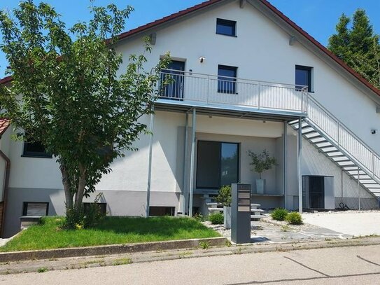 Moderne und helle 1-Zimmer Wohnung mit großer Terrasse