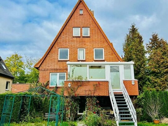 Einfamilienhaus mit Ferienwohnung in Rostock-Warnemünde