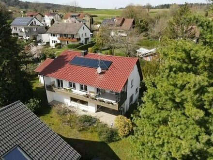 Gaienhofen: gepflegtes 3-Familienhaus mit tollem Grundstück - auch als EFH mit Büro / ELW nutzbar