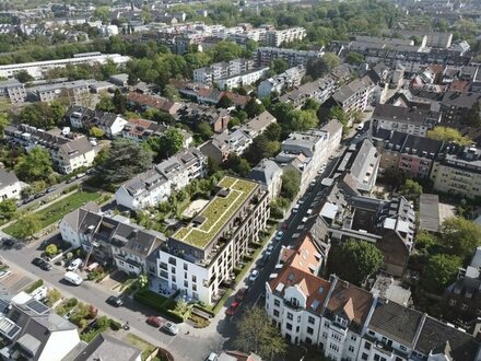 Urbanes Haus-in-Haus-Wohnen mit Garten in Nippes zu verkaufen!