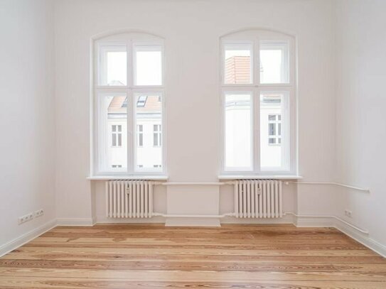 2-Zimmer-Altbauwohnung in Charlottenburg kaufen - sofort bezugsfrei!