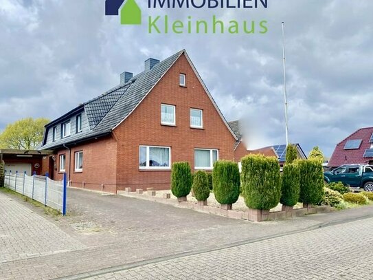 Renovierungsbedürftiges Zweifamilienhaus mit Wohnrecht für die Oberwohnung in Papenburg zu Kaufen!