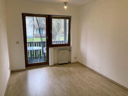 Schönes Apartment mit Pantryküche, Duschbad und Balkon, die UNI vor der Tür