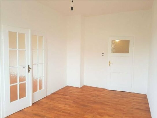 ***KA-Weststadt- eine Perle für Altbauliebhaber! 3-ZKBB, ca.85qm, 3.OG, Nähe Gutenbergplatz***