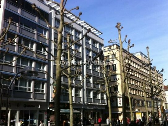 ++ Blick auf Königstraße ++ 5 Räume mitten in der City ++ befristet bis Jan 2026 ++