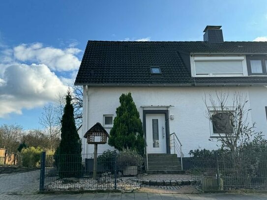 Doppelhaushälfte im begehrten Stadtteil Hellern