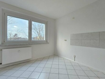 Aktionswochen!!! Sie mieten - wir schenken! WM oder TV! sanierte 4 Raum, 2 Bäder, Balkon, Fernblick