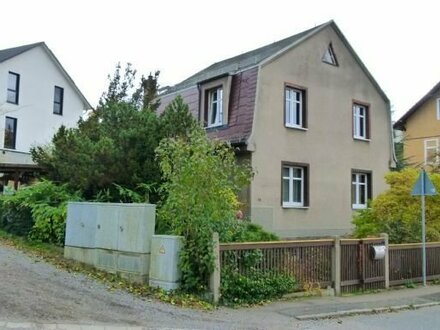 Villenartiges Einfamilienhaus mit Nebengelass auf der Sonnenseite in Radebeul