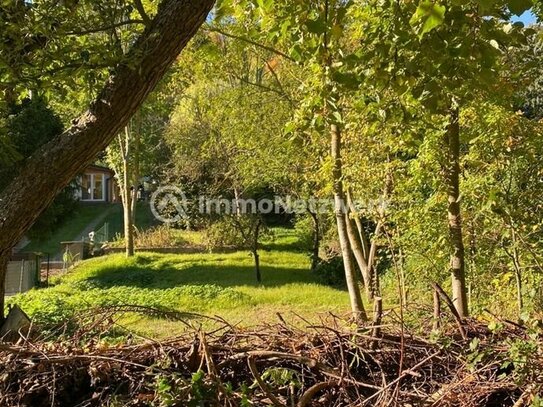 Schöner Bauplatz (Baulücke) und eine großzügige Fläche Gartenland 2.824m² in der Natur. 2 Flurstücke