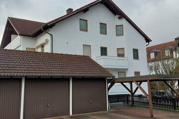 Schöne 3 Zimmer Eigentumswohnung in Benningen mit Bergblick und Einzelgarage