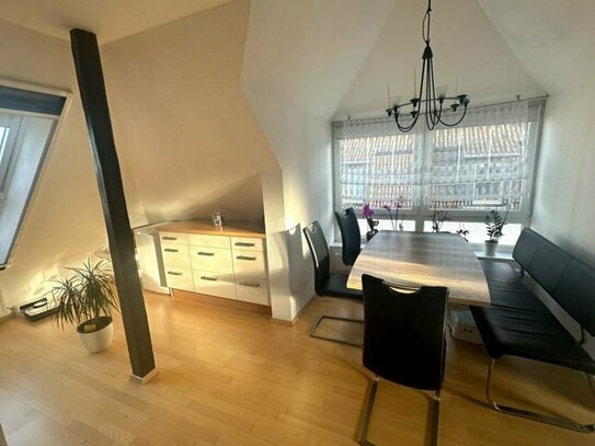 Moderne,geschmackvolle 5 ½ Zimmer ETW mit Loggia und Carport in RS-Süd