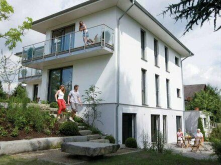 Ihr atraktives Haus in Rostock in der Architektur-Linie Stadt-Villa . Gerne mit home office oder Apartment
