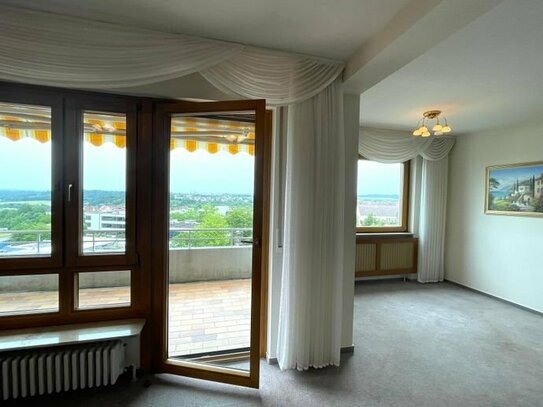 Bezugsfreie 3-Zimmer-Wohnung mit Aussichtsbalkon in Holzgerlingen