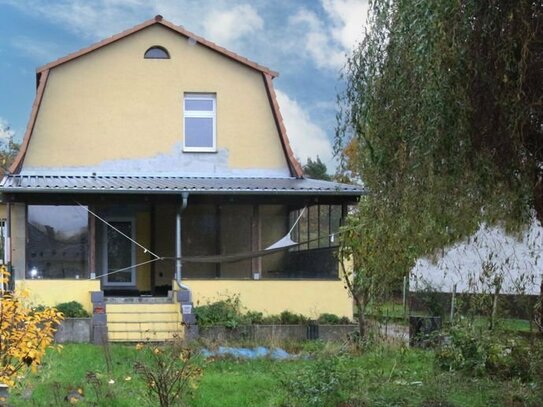 Einfamilienhaus mit Altbauflair und großzügigem Gartenbereich