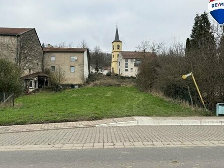 Schönes Baugrundstück in Mondorf