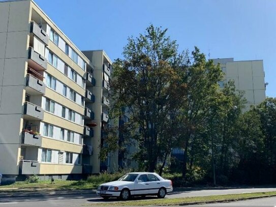 Ludwigshafen - 3 Zimmer Wohnung mit Balkon und Kfz-Stellplatz