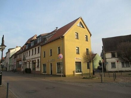 Gemütliche 3-Raum Maisonette Wohnung in Wolmirstedt mit Balkon.