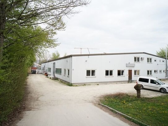 Multifunktionsgebäude mit Lagerhalle und kleinem Büro für z.B. Logistik, kleiner Produktion usw..