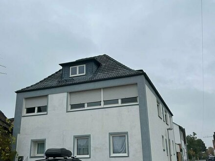 5 Familienhaus in Rüsselsheim/Bauschheim
