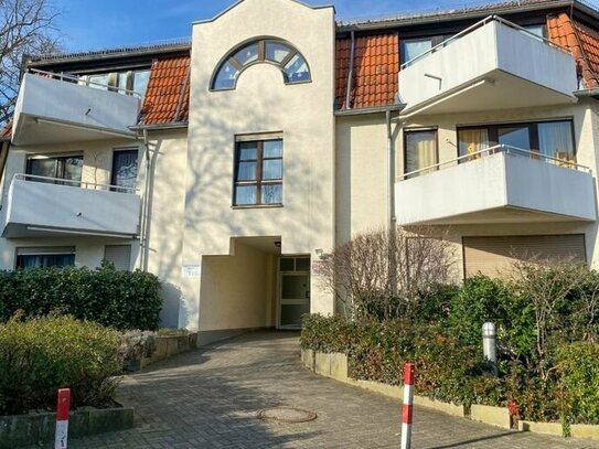 Wiesbaden-Biebrich: In Schlossparknähe, vermietetes Appartement!