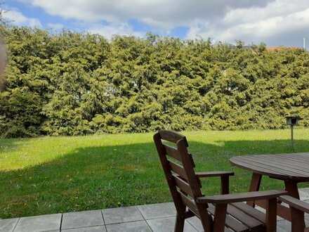 Studiowohnung mit eigener Terrasse, Blick ins Grüne