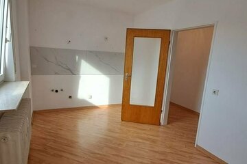 Gelnhausen Stadtmitte - 2-Zimmer Dachgeschosswohnung