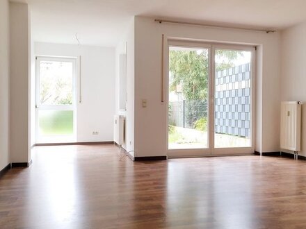 Laufamholz: 2-Zi.-Wohnung mit Terrasse + Gartenanteil!