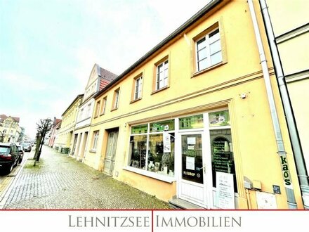 LEHNITZSEE-IMMOBILIEN: Wohn und Geschäftshaus in Gransee