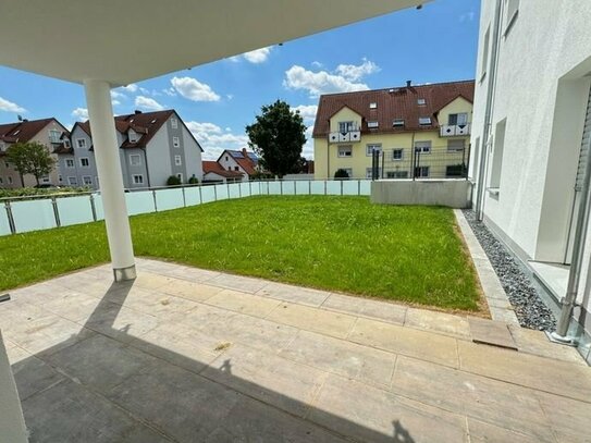 Die Letzte 3 ZKB Terrassenwohnung im Sonnenpark ** KfW 40 * Lift **