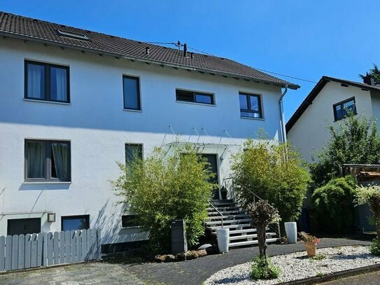 Modern und wohnlich: Schicke 3-Zimmer-Erdgeschoss-Wohnung in Rheinbreitbach zu vermieten