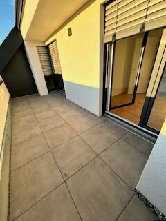 2 Zimmerwohnung Süddachterrasse mit ca. 10m² Aufzug Bad mit Fenster Carport KfW55 kellerraum