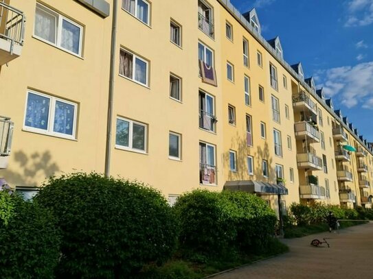 Urbane 2-Zimmer-Maisonette Wohnung inkl. Dublex-Stellplatz in Fürth nahe Südstadtpark