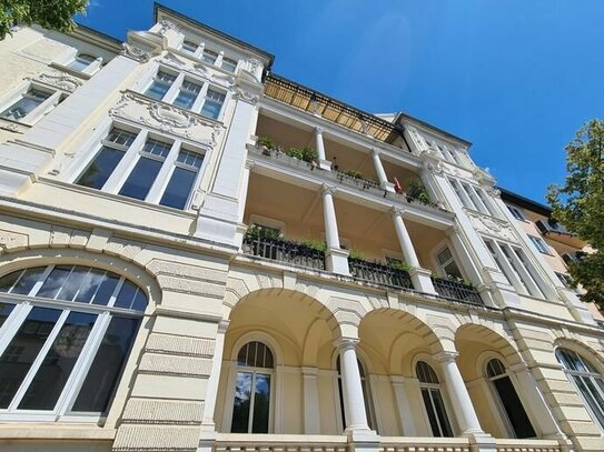 Diese Wohnung begeistert 5-Zimmer-Altbauschatz mit Blick über Kassel