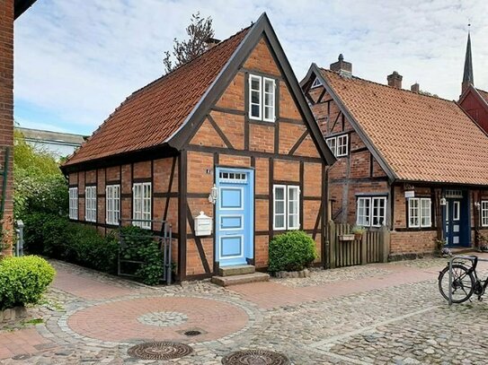 2 Zi. Wohnung im schmucken Stadthaus im Heiligengeistviertel, Perle in der Altstadt von Bad Oldesloe, mit Terrasse dire…