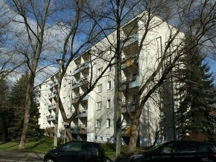 ***Rembrandtstr. 1 in Dresden - Singletraum im Dachgeschoss, 15 min bis zur Uni, offene Küche und Bad mit Dusche***