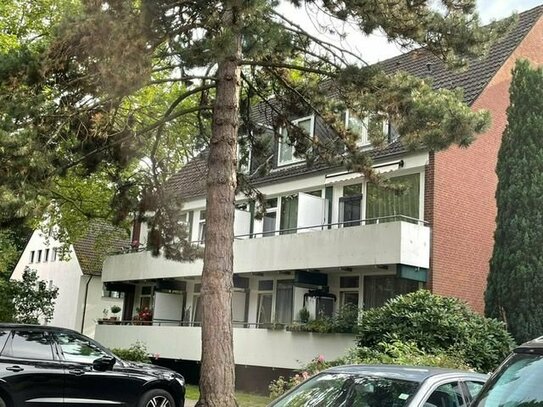 Ohne Provision...Freies Single-Appartement mit Balkon in Toplage Nähe UKW...!