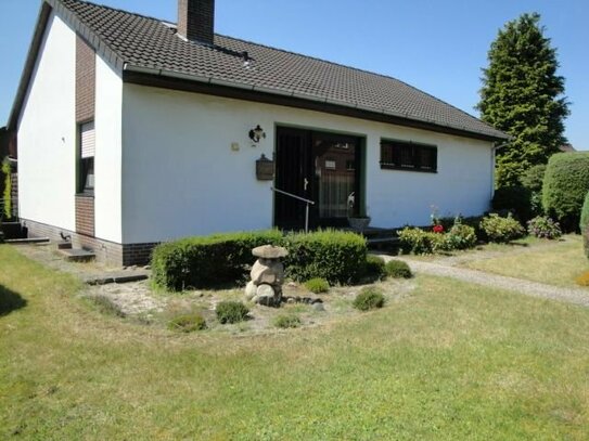 Langwedel Daverden, interessanter Bungalow im angenehmen Wohngebiet