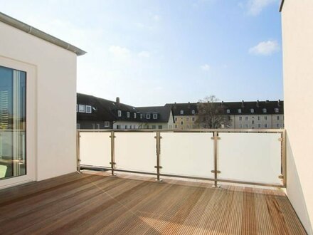 Zentral gelegene, großzügige Wohnung mit sonniger Dachterrasse!