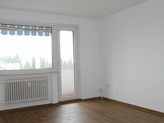 ?Schöne 2-Zimmer-Wohnung mit Balkon in Maintal-Dörnigheim zu vermieten