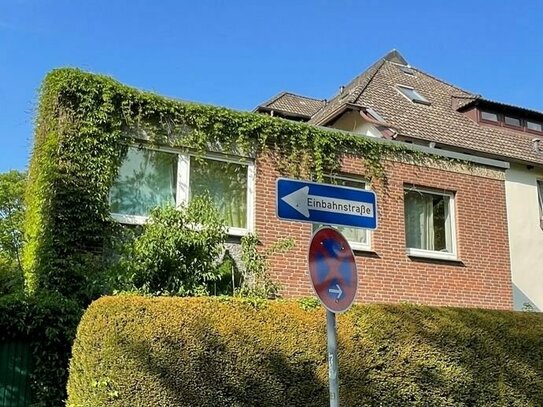 Vermietete Doppelhaushälfte in beliebter, zentraler Lage von Hamburg-Bergedorf