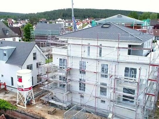 "Energieeffiziente Neubau-Eigentumswohnung mit großzügigem Gartenanteil in Hochspeyer"