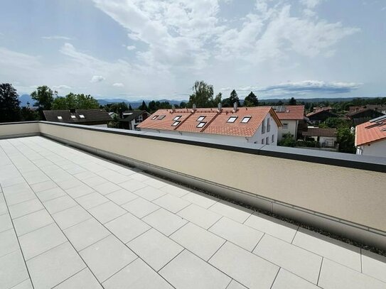 Neubau! 4- Zi.-Wohnung im DG mit Dachterrasse mit Panoramablick