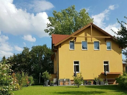 Haus am See - Einfamilienhaus mit Wassergrundstück in Bestensee