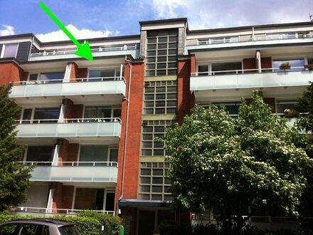 Hoheluft-West: 1-Zimmer-Apartment mit sonnigem Balkon