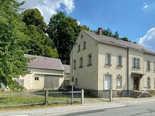 Mehrfamilienhaus in Cunewalde mit viel Nebengelass und 1950 q Grundstück