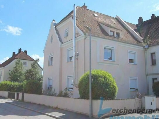 *** Dreifamilienhaus in zentraler Lage von Plattling ***