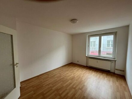 gemütliche 2-Raum-Wohnung günstig in Schönebeck gelegen