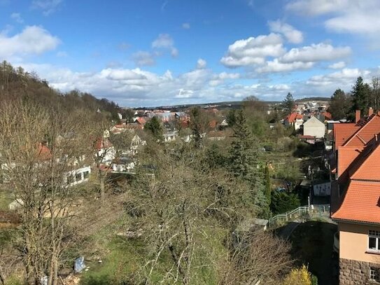 Maisonette-Wohnung mit Charme und Ausblick!