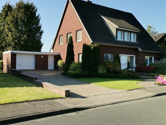 Gepflegtes Einfamilienhaus in guter Wohnlage von Enniger!!!