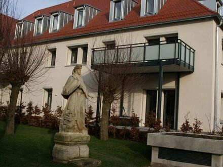 Geräumige 2-Zimmer-Wohnung in ruhiger Lage mit Süd-West-Balkon mitten in Forchheim zu vermieten